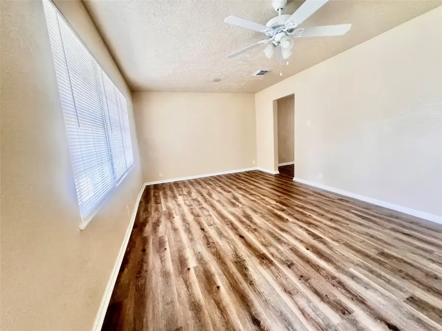 631 Roper Street, Houston, TX 77034 - #3