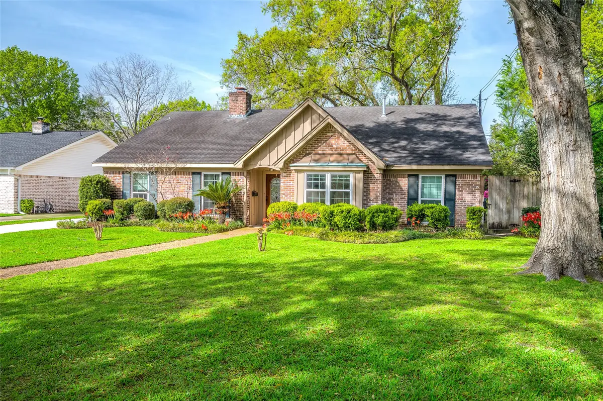 531 Briar Path Drive, Houston, TX 77079 - #1
