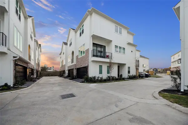 3089 Hicks Street, Houston, TX 77007