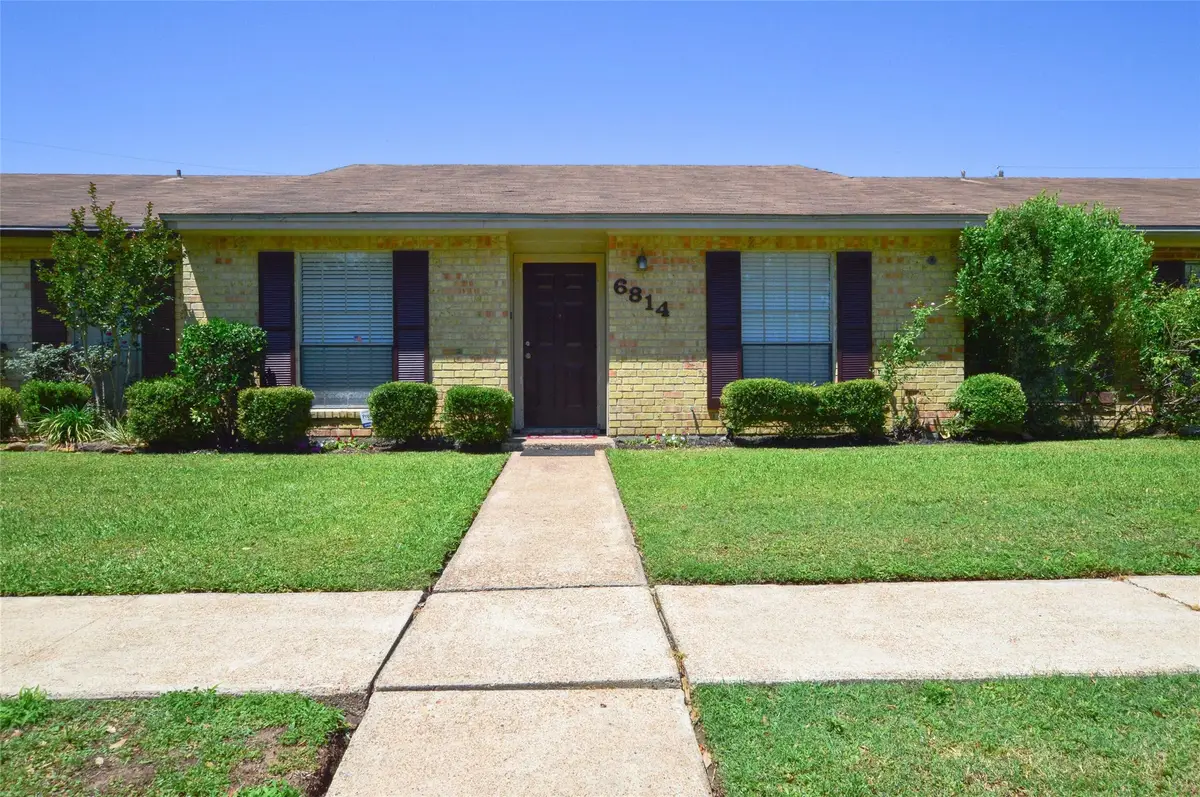 6814 Marshall Place Drive, Beaumont, TX 77706 - #1