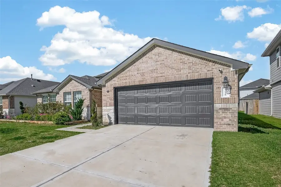 4326 Blossom Valley Lane, Richmond, TX 77469 - #2