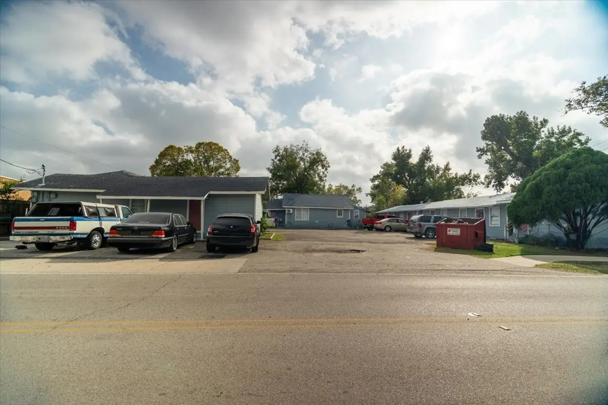 13928 Bandera Street, Houston, TX 77015 - Image #1