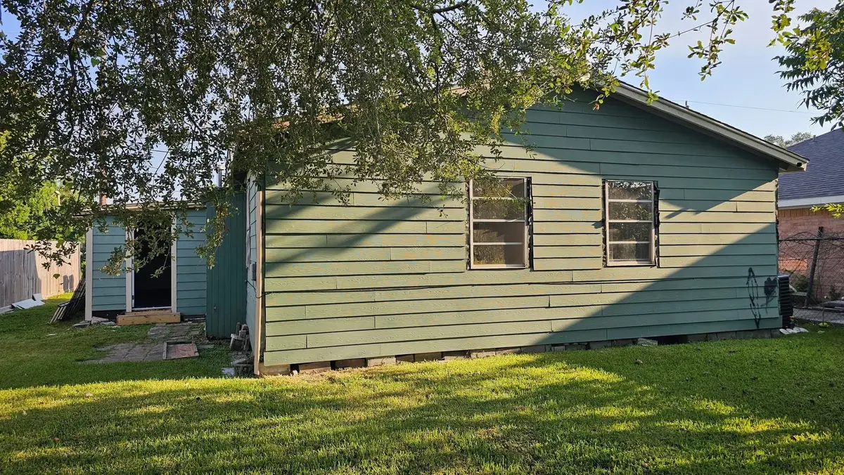 9414 Ledge Street, Houston, TX 77075 - #1