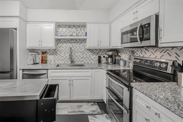 2106 Shiveley Circle, Houston, TX 77032