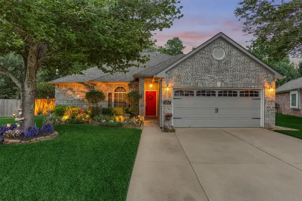 2203 Nicholas Crossing, Conroe, TX 77304