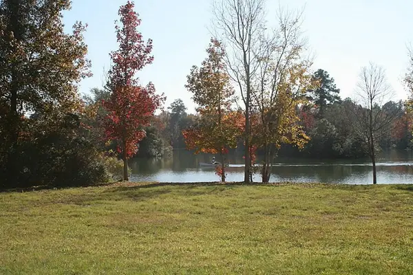 37 Robin Hood, Cleveland, TX 77327