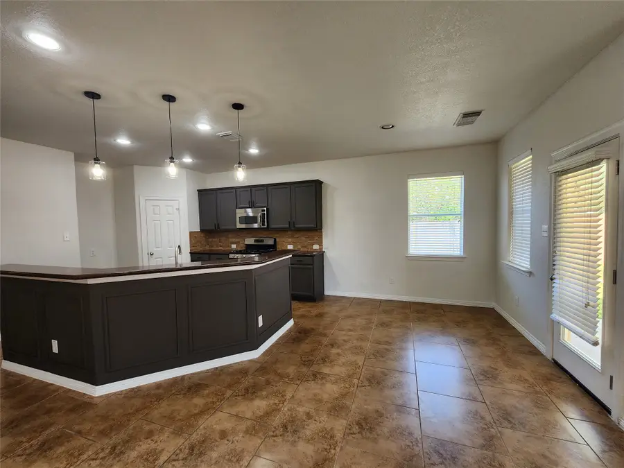 2909 Castleton Bay Lane, Pearland, TX 77584 - #3
