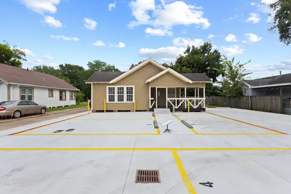 1117 Marion Street, Port Neches, TX 77651
