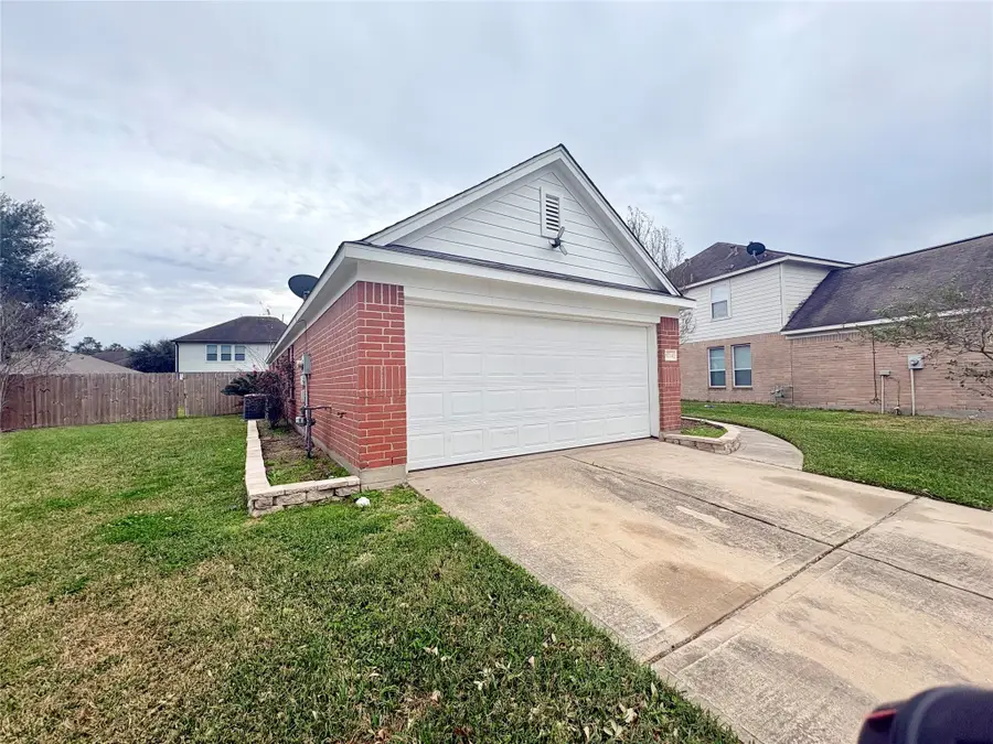 9714 Rich Mountain Court, Humble, TX 77396 - Image #3