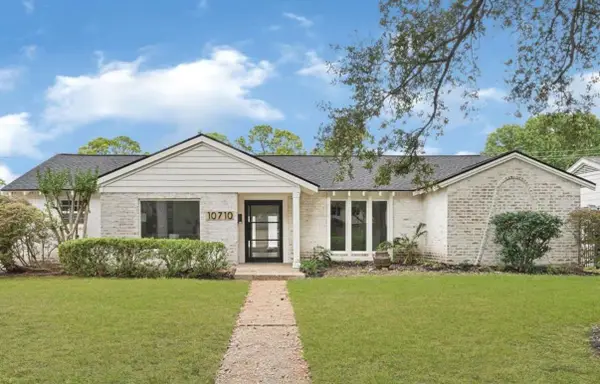 10710 Candlewood Drive, Houston, TX 77042