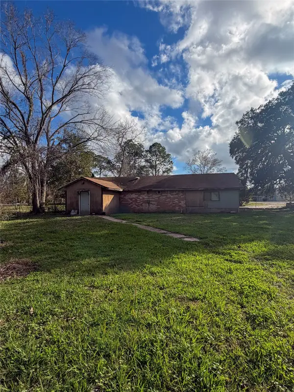 4874 County Road 353, Brazoria, TX 77422