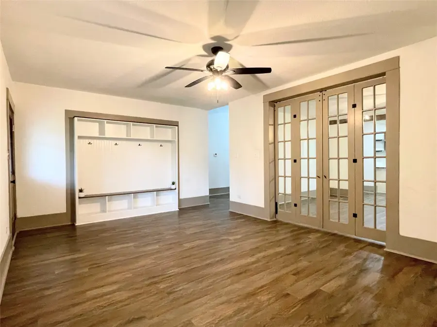 210 W Crescent Drive, Trinity, TX 75862 - #3
