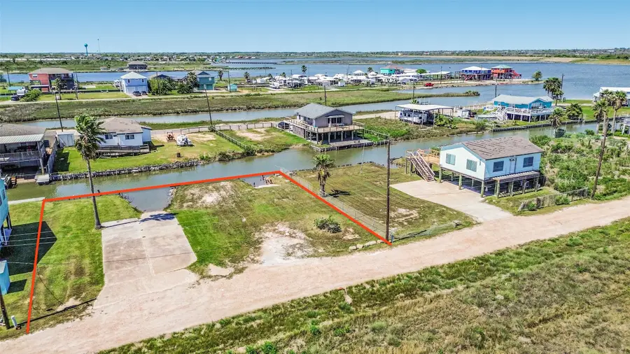 7022 E Hunter Drive, Hitchcock, TX 77563 - #3