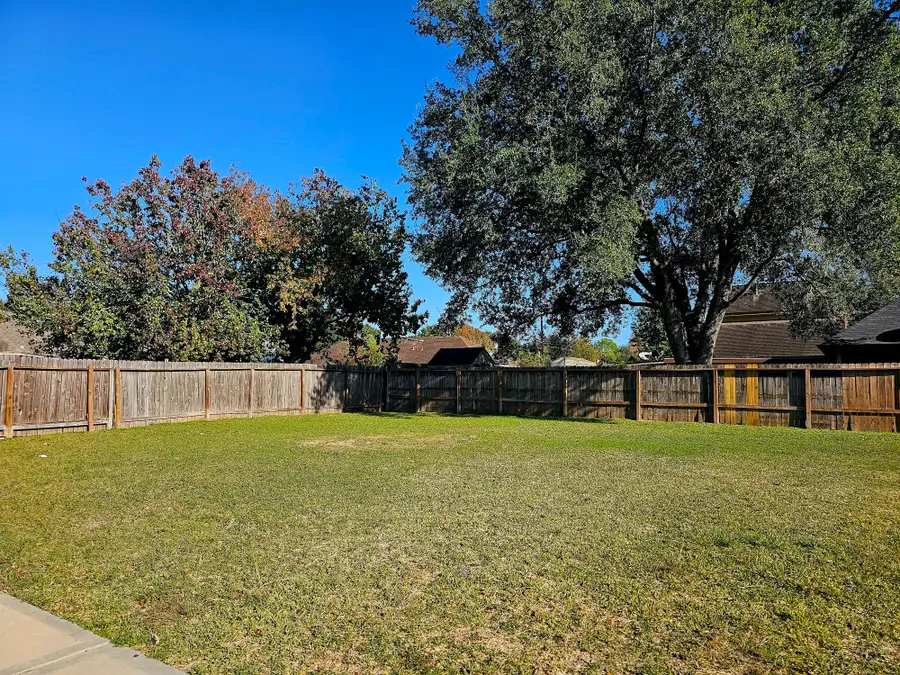 5201 Hampton Court Court, Rosenberg, TX 77471 - Image #2