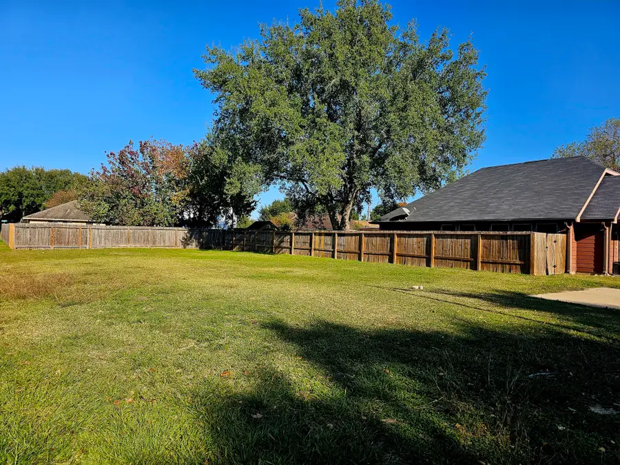 5201 Hampton Court Court, Rosenberg, TX 77471 - Image #3