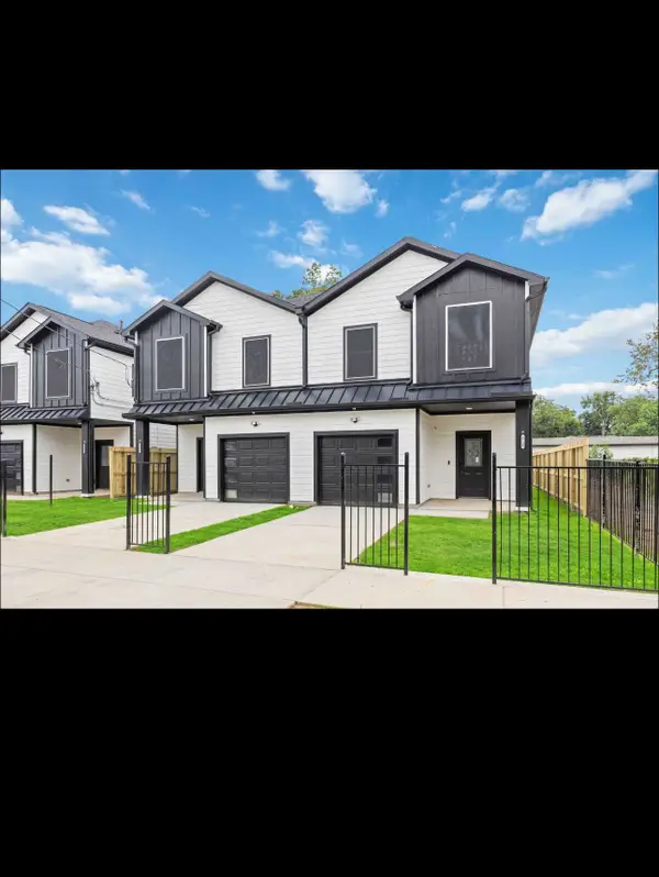 6734 Paris Street #A-B, Houston, TX 77021