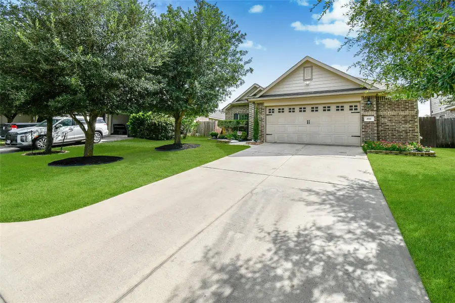 652 Maple Point Drive E, Conroe, TX 77301 - #3