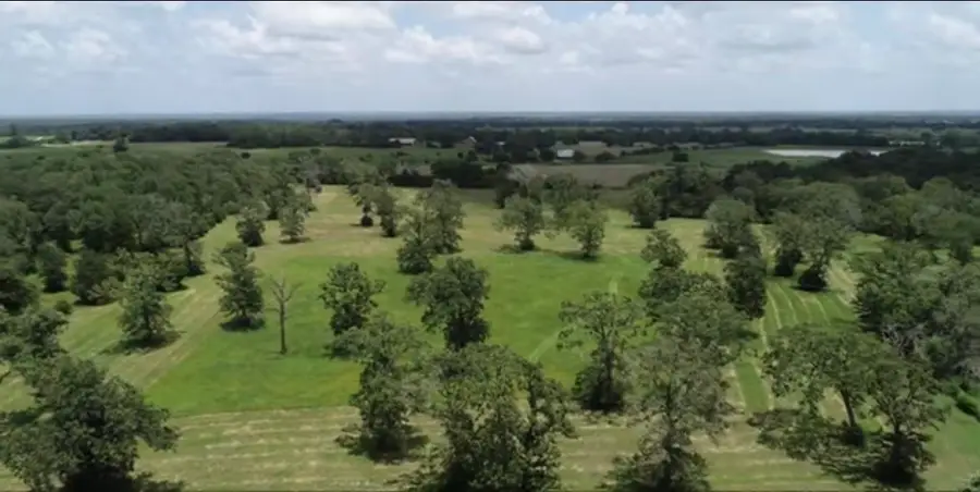 9364 Clara Lane, Franklin, TX 77856 - #2