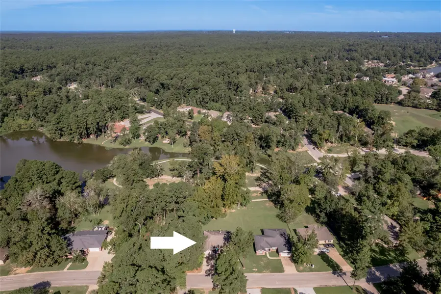 2023 E Lake Drive, Huntsville, TX 77340 - #3
