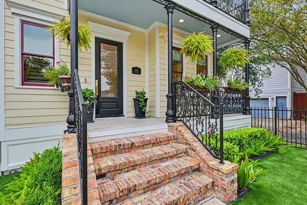 504 W 10th Street, Houston, TX 77008