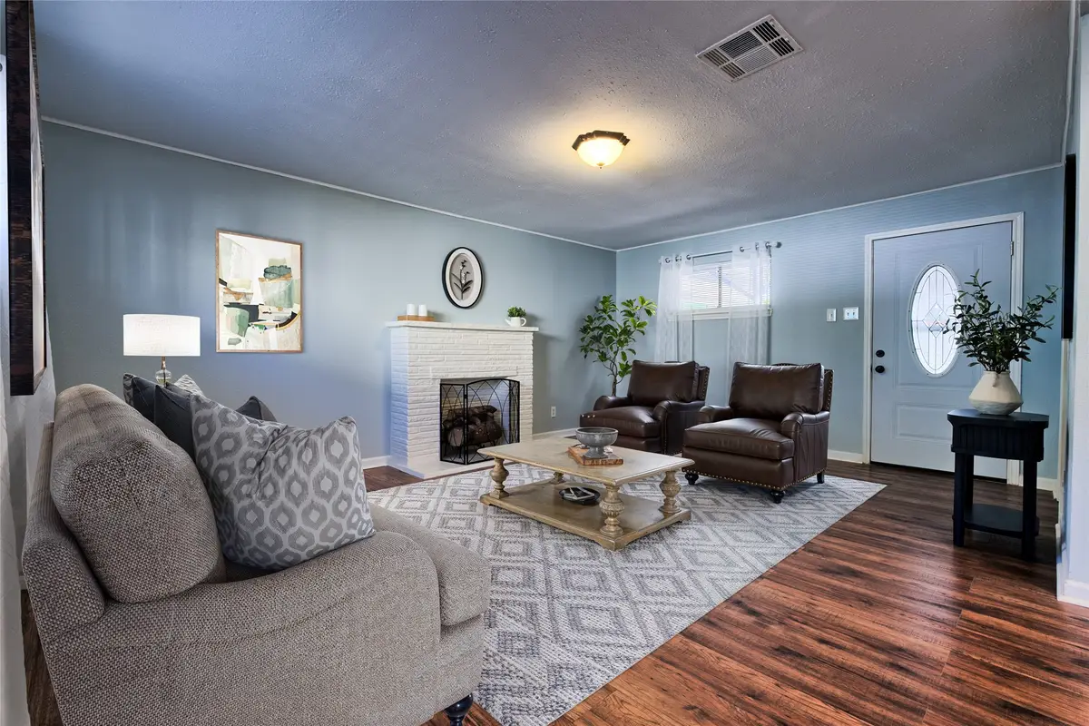 5907 Nancy Ann Street, Houston, TX 77009 - Image #1