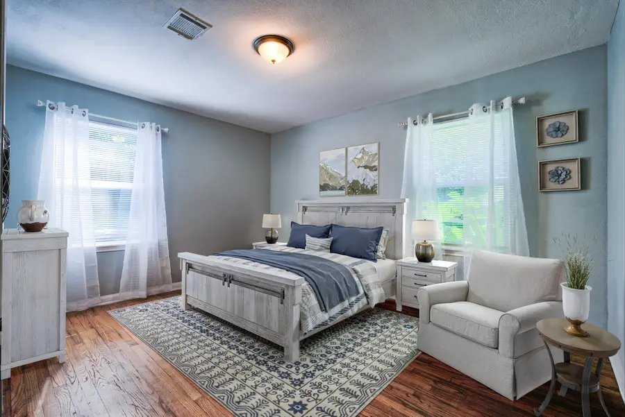 5907 Nancy Ann Street, Houston, TX 77009 - Image #3