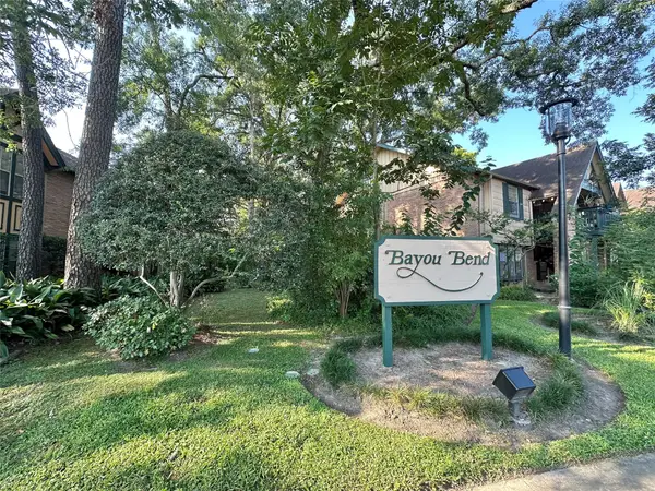 8245 Kingsbrook Road #236, Houston, TX 77024