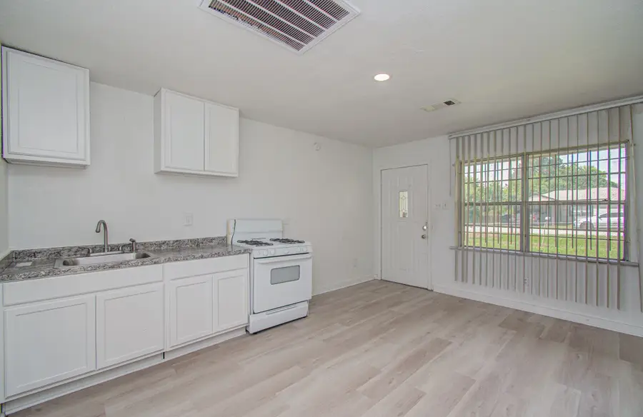 7622 Delavan Drive, Houston, TX 77028 - #3