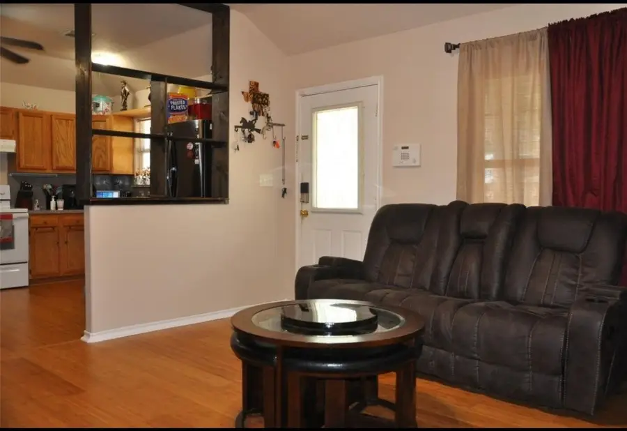 10740 Royal York Drive, Conroe, TX 77303 - Image #2