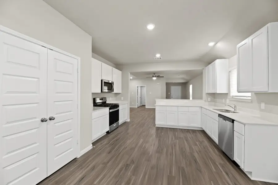 9235 Grace Ridge Drive, Willis, TX 77318 - #2