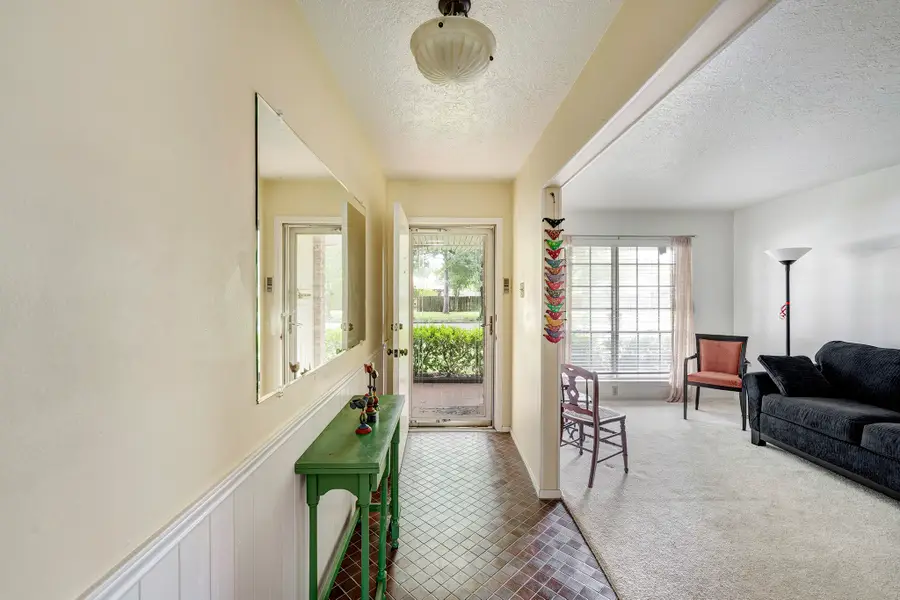 5922 Willowbend Boulevard, Houston, TX 77096 - #2