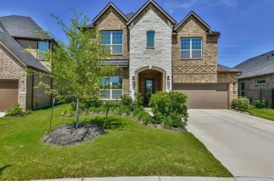 4954 Thunder Creek Lane, Sugar Land, TX 77479 - Image #1