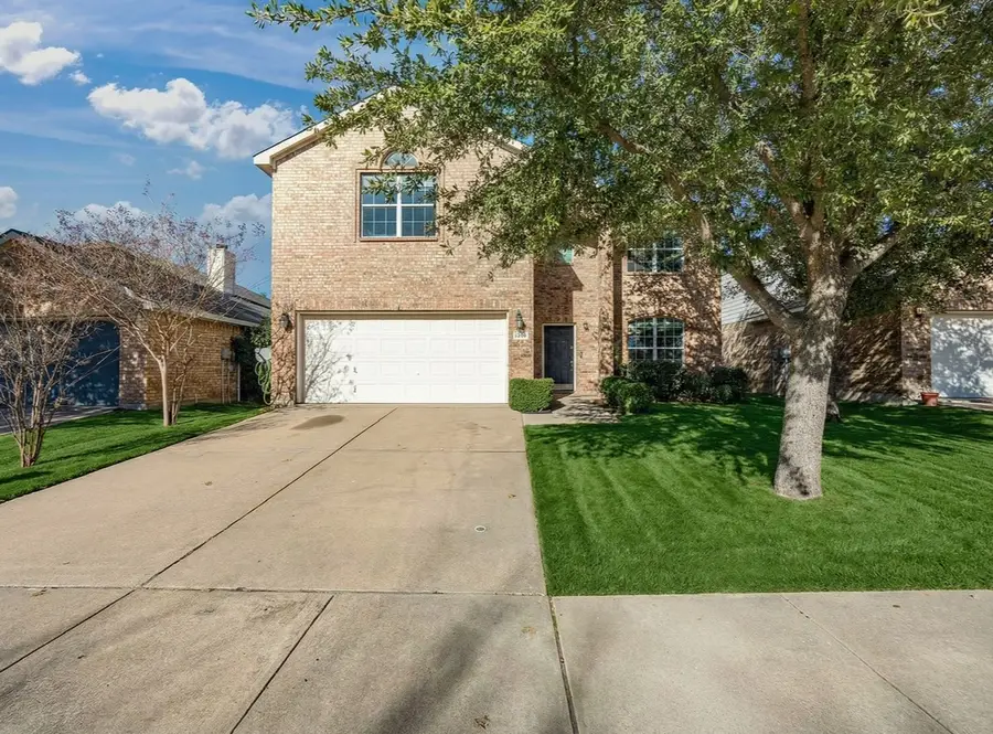 3833 Cedar Falls Drive, Fort Worth, TX 76244 - #2