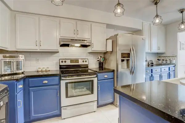 355 N Post Oak Lane #842, Houston, TX 77024