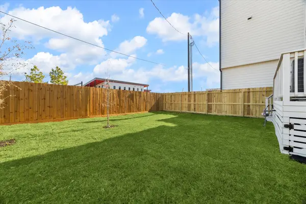 5634 Camino Encantado Drive, Houston, TX 77091