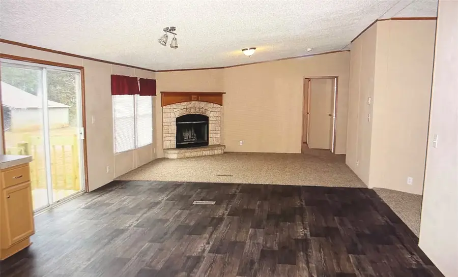 376 County Road 105, Nacogdoches, TX 75965 - Image #2