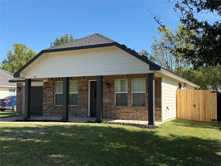 723 Seabourne Meadows Drive, Rosenberg, TX 77471 - Image #2