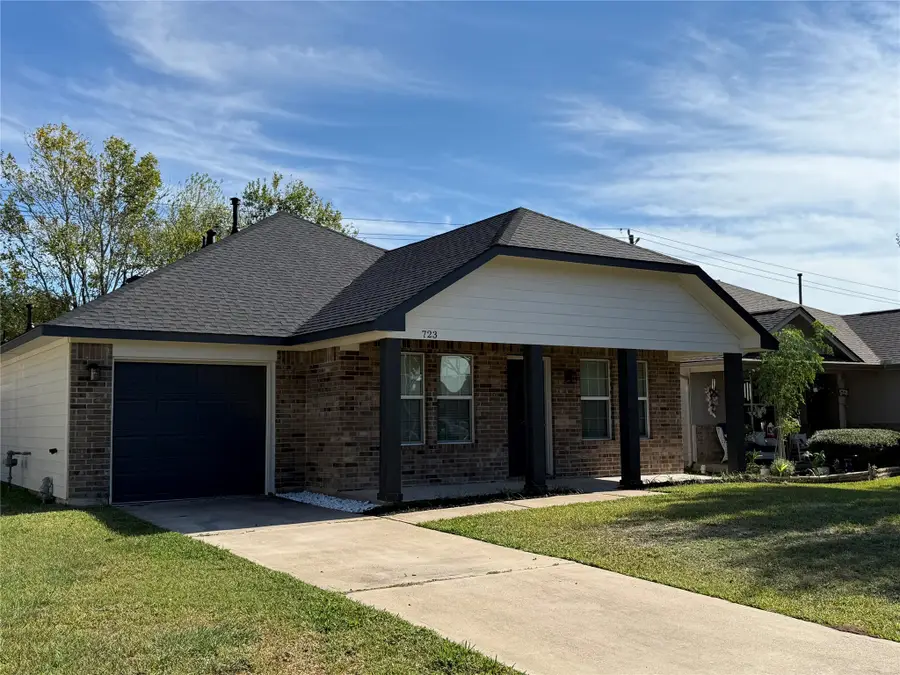 723 Seabourne Meadows Drive, Rosenberg, TX 77471 - Image #3