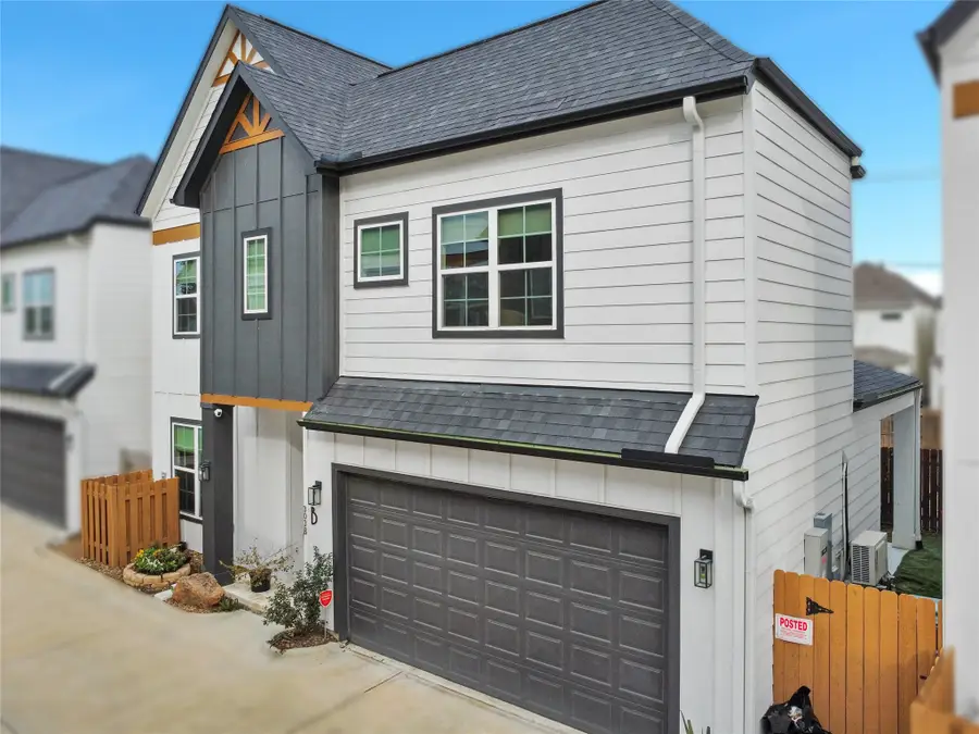 303 Blueberry Street #B, Houston, TX 77018 - #3