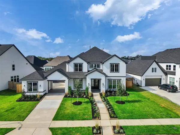 1303 River Glen Cove, Missouri City, TX 77459