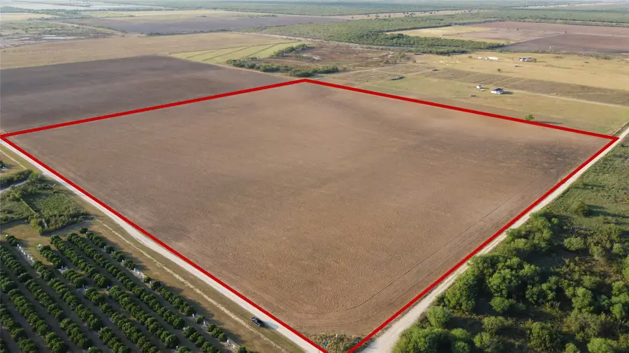 2154 Davilla Rd, Edinburg, TX 78542 - Image #2