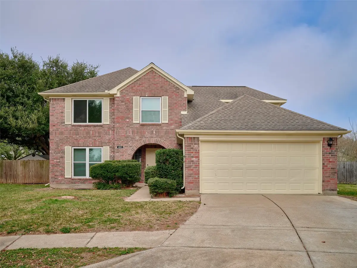 4801 E Columbary Drive, Rosenberg, TX 77471 - Image #1