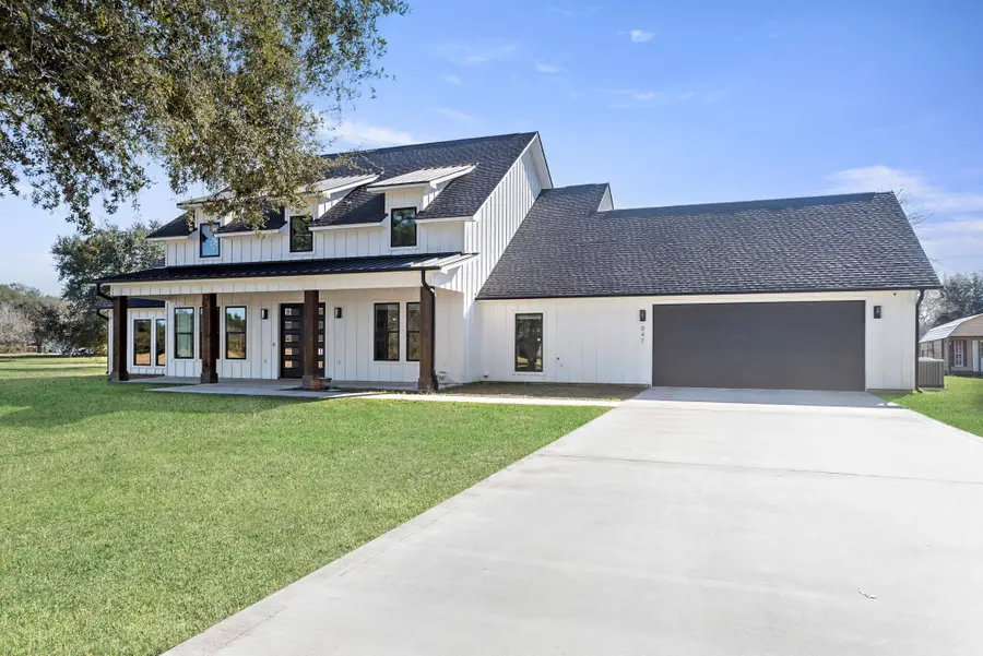 847 W Buccaneer Drive, Winnie, TX 77665 - Image #3