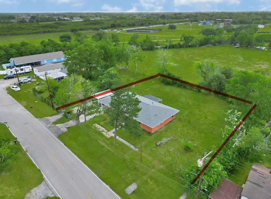 7508 Harlem Street, Baytown, TX 77521 - #2