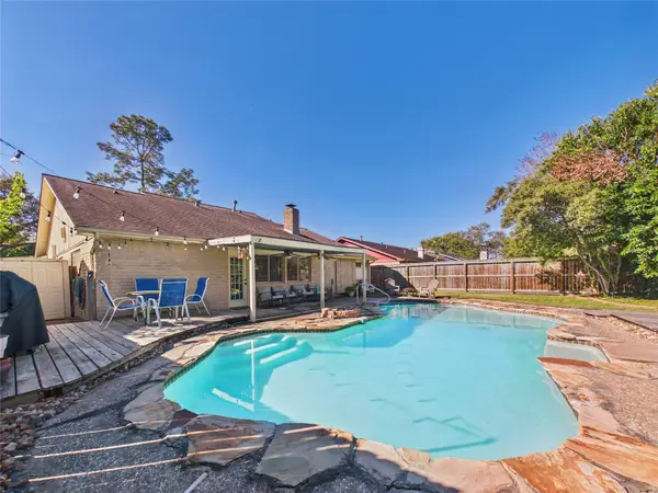 16411 Cavendish Drive, Houston, TX 77059