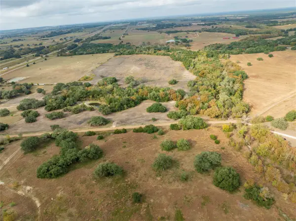 1250 Ladewig Lane - Tract 1, Flatonia, TX 78956