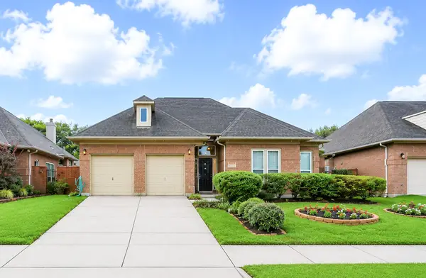 15838 Hillside Falls Trail, Houston, TX 77062