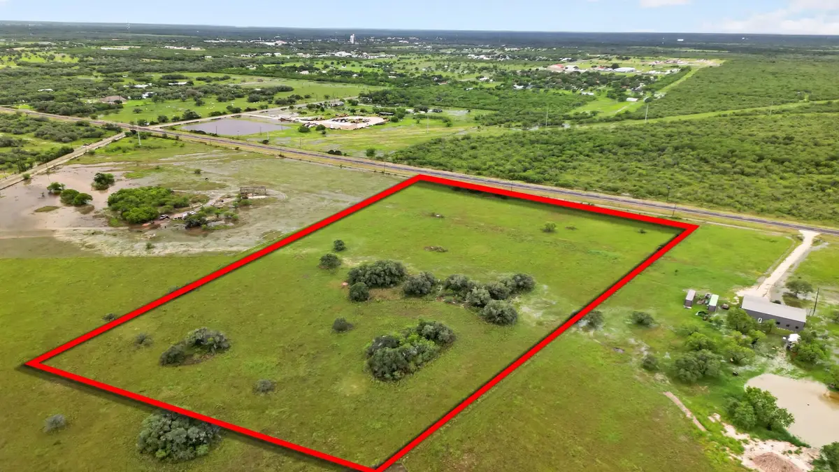 172 Highway 202, Refugio, TX 78377 - #1