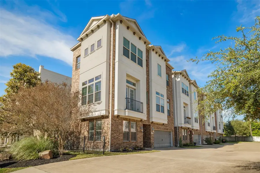 4003 Beacon Fisher Drive, Houston, TX 77018 - #2