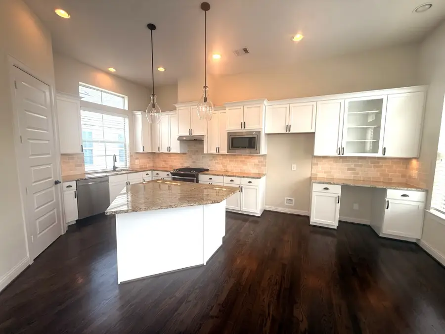 4003 Beacon Fisher Drive, Houston, TX 77018 - #3